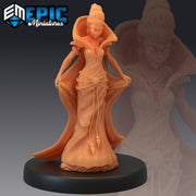 Vicious Queen - Epic Miniatures