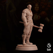 Half-Orc Brawler - Arcane Minis | 32mm | The Queens Deceit | Engineer | Mechanic