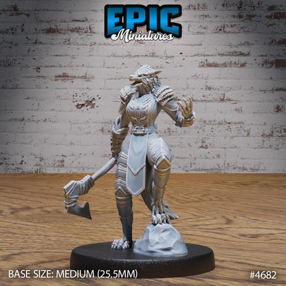 Werewolf Armored Female - Epic Miniatures | Beast Hunt | 28mm | 32mm | Fighter | Rogue