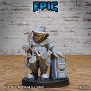 Halfling Villager - Epic Miniatures | 28mm and 32mm | Wargaming | DnD | Tabletop Roleplaying