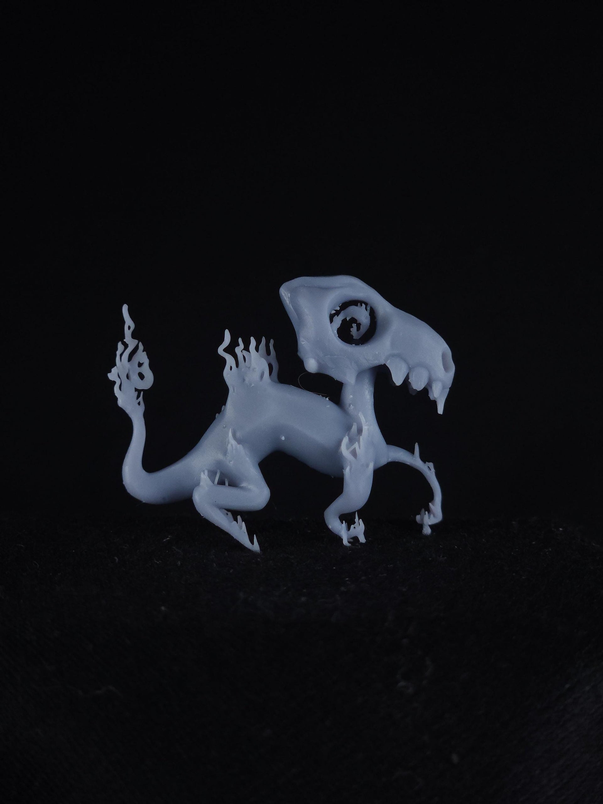 Haunted Skull - Strange Stables | 28mm and 32mm | Wargaming | DnD | Tabletop Roleplaying
