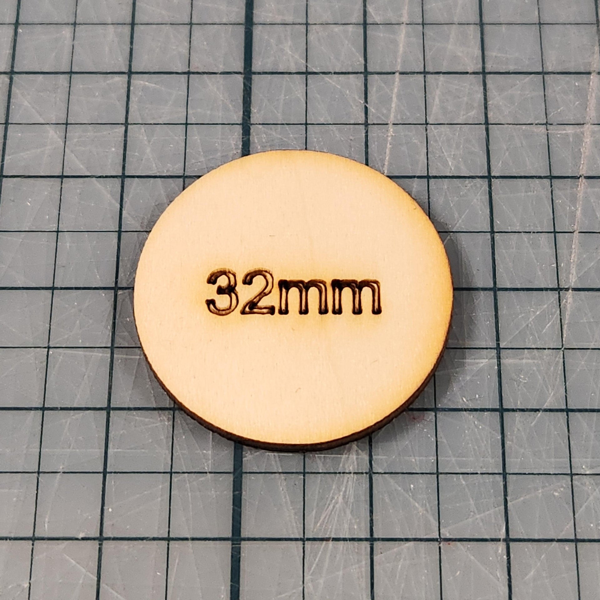 Miniature Bases - 32mm Circle, 3mm thick Plywood | 28mm and 32mm | Wargaming | DnD | Tabletop Roleplaying