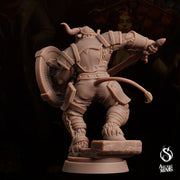 Tauriontaur Fighter, Minotaur Gladiator- Arcane Minis | 32mm | The Queens Deceit | Knight