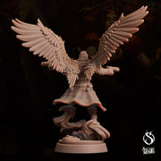 Avensari Eagalan Brawler, Birdfolk Rogue - Arcane Minis | 32mm The Queens Deceipt | Gunslinger | Pirate | Gunman