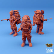 Halfling Explorer - Arcane Minis | 32mm | Pirate | Deckhand | Traveler | Merchant | | Rogue