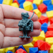 princely frog swordsman - Found Family Adventurecrafts | 28mm and 32mm | Wargaming | DnD | Tabletop Roleplaying