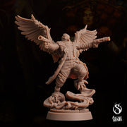 Avensari Eagalan Brawler, Birdfolk Rogue - Arcane Minis | 32mm The Queens Deceipt | Gunslinger | Pirate | Gunman