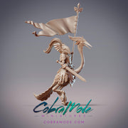 YuanYang Knight Evergreen, Bird Knight - CobraMode | Miniature | Wargaming | Roleplaying Games | 32m | Duck | Birdfolk