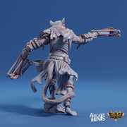 Kizaru Rogue - Arcane Minis | The Tangled Hunt | 32mm | Catfolk | Bandit | Pirate | Crossbow