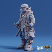 Halfling Rogue - Arcane Minis | 32mm | Swindlers Luck | Pirate | Thief | bnandit