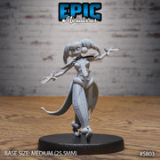 Jester Girl - Epic Miniatures | Grand Carnival | 28mm and 32mm | Wargaming | DnD | Tabletop Roleplaying
