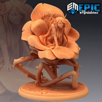 Alraune - Epic Miniatures 