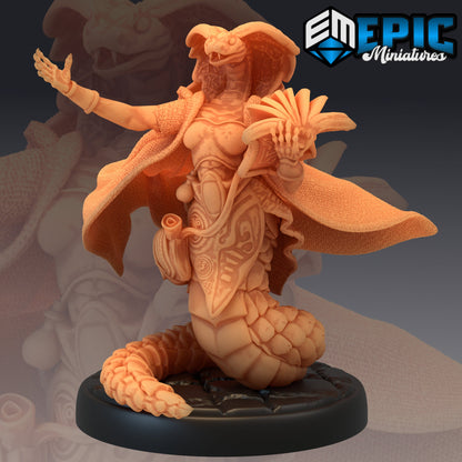 SerpentFolk Mage - Epic Miniatures 