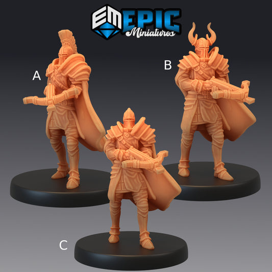 Royal Guard with Crossbow - Epic Miniatures 