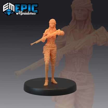 Pirate Gunner - Epic Miniatures 