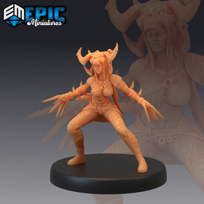White Bone Huntress- Epic Miniatures 