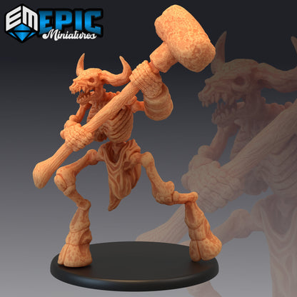 Minotaur Skeleton - Epic Miniatures 