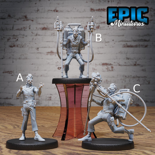 Inventor Joseph - Epic Miniatures | Steam Inventions | 28mm | 32mm | Steampunk | Scientist | Experiment | Tesla