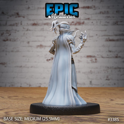 Mind Eater Female- Epic Miniatures | 28mm | 32mm | Sorcerer | Warlock | Wizard | Mage