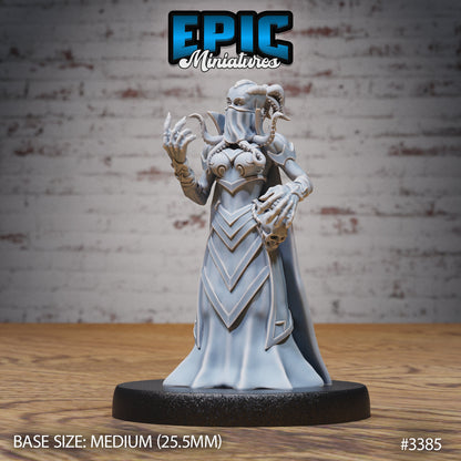 Mind Eater Female- Epic Miniatures | 28mm | 32mm | Sorcerer | Warlock | Wizard | Mage