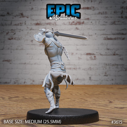 Cave Elf Barbarian - Epic Miniatures | 32mm | Ice Age Madness | Fighter | Warrior