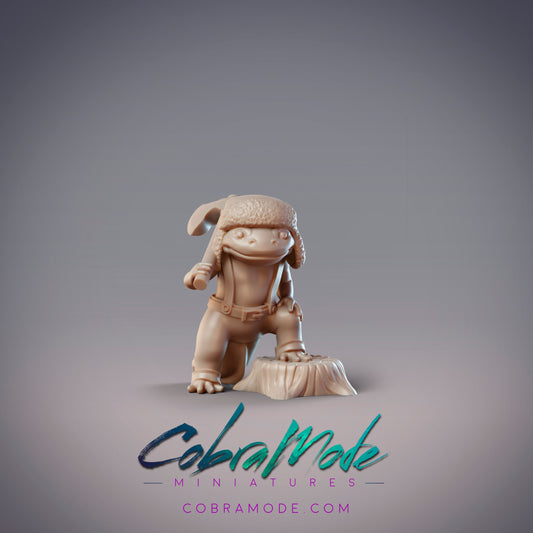 Lumberjack Hanzaki - CobraMode | Miniature | Wargaming | Roleplaying Games | 32mm | Haloween | Axolotl | Costume